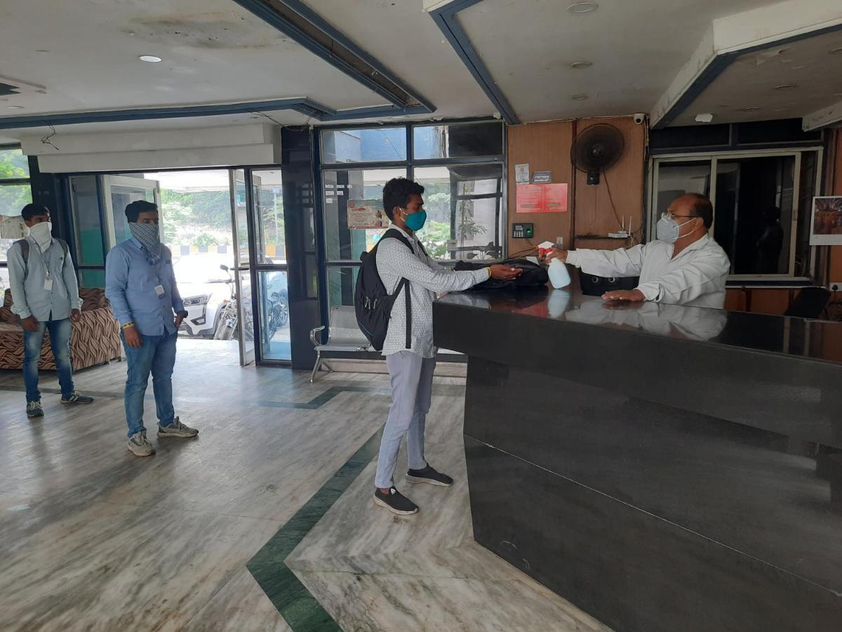 Hotel Great Punjab Аурангабад Экстерьер фото