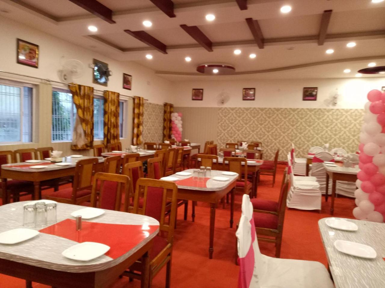 Hotel Great Punjab Аурангабад Экстерьер фото
