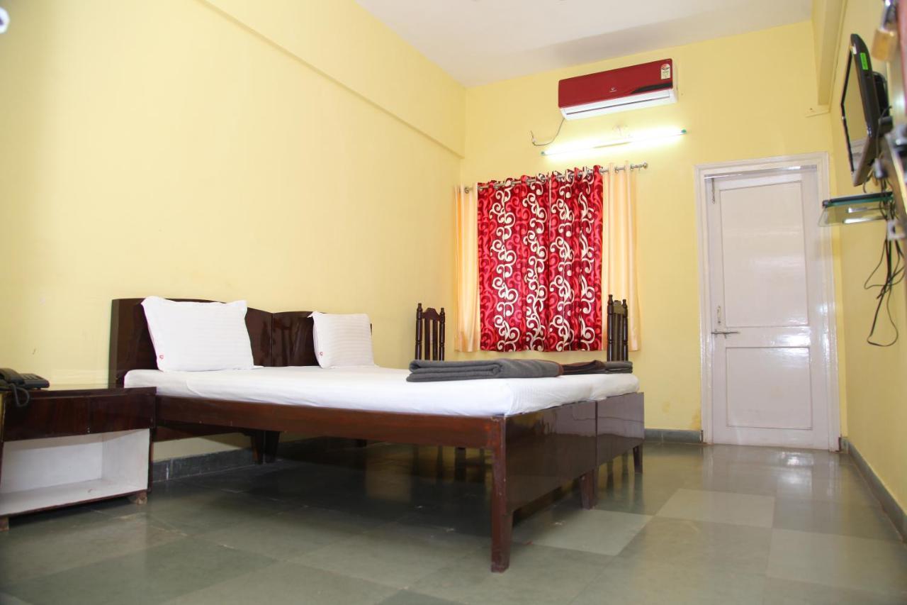 Hotel Great Punjab Аурангабад Экстерьер фото
