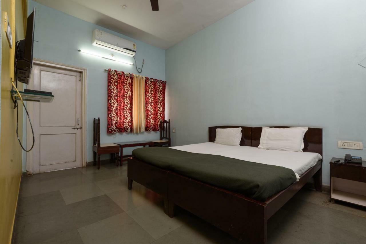 Hotel Great Punjab Аурангабад Экстерьер фото